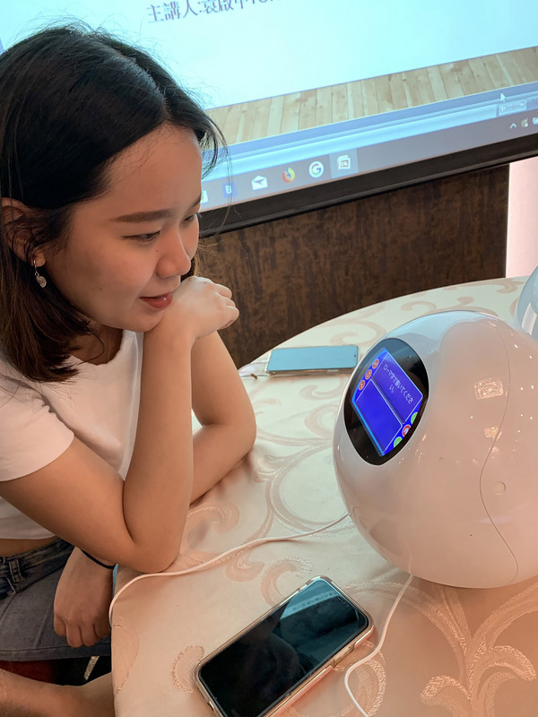台湾ソフトパワー - 2020-07-21_日本発おしゃべりロボット「TAPIA」の台湾での研究開発