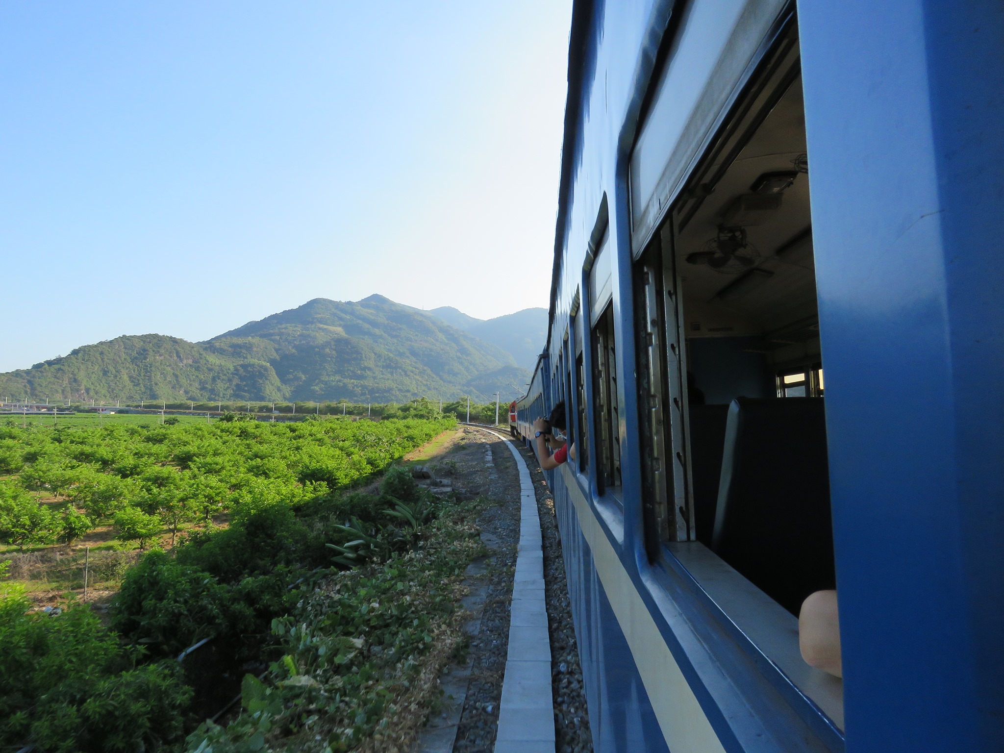 宝島再発見 - 2021-09-25_台鉄「藍皮解憂号観光列車」、10/23運行開始