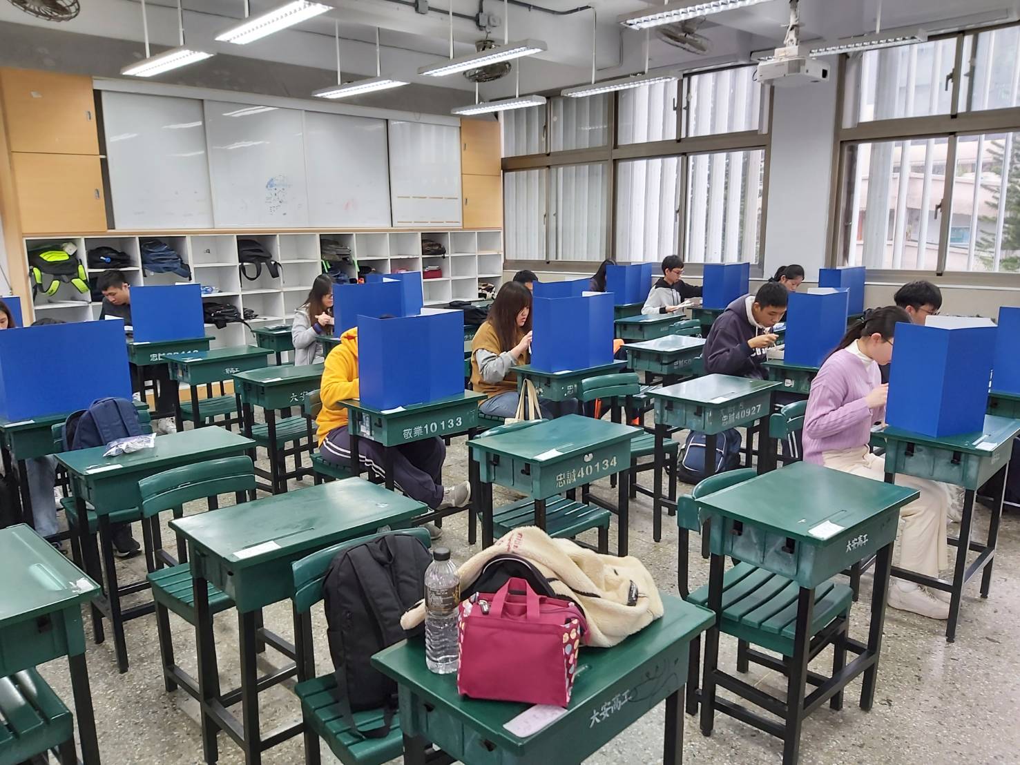 数字の台湾（2022-04-11）誰でも入れる大学、大学入試の合格率は111.6％