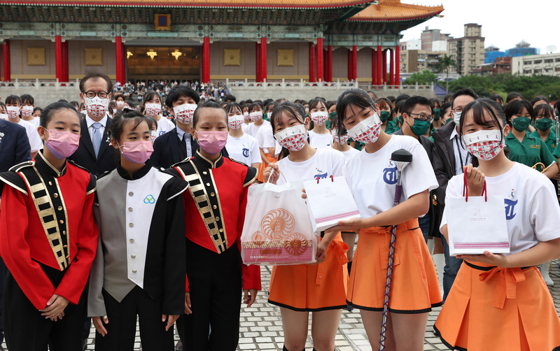 台湾ソフトパワー - 2022-10-11_今年の「双十国慶節」を彩った台湾の2つの学校の吹奏楽団