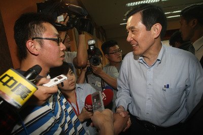 国民党が青年フォーラム、馬・総統は「今後も対話を」