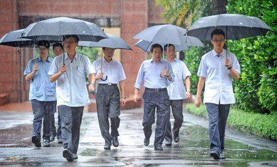 国是会議、野党に出席促す可能性
