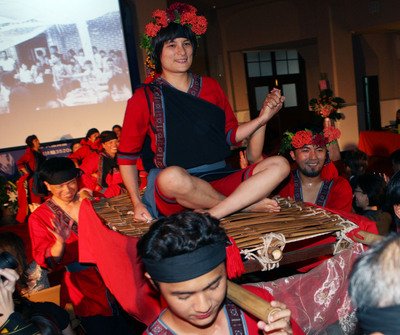 小林村の舞踊団、18日に日本の岩手で交流