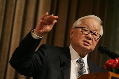 台湾高給企業100指数、トップはTSMC