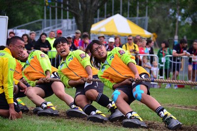 景美女子高、綱引き選手権オープン大会で優勝