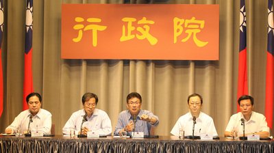 行政院、廃油ラードを徹底調査する方針