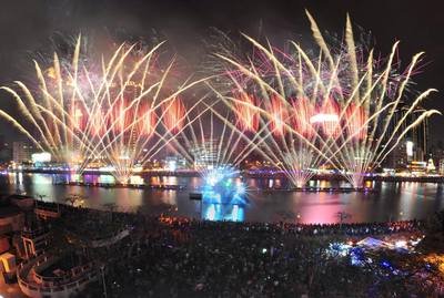 2015高雄ランタンフェスが開幕