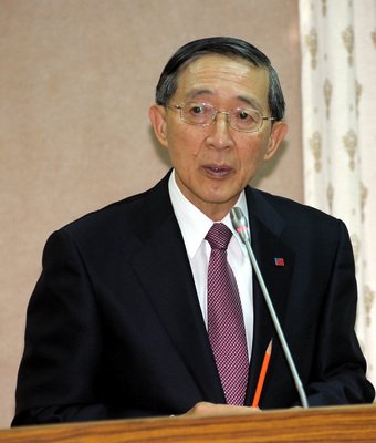 外交部長、馬・総統の年内の外遊示唆