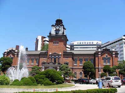 台湾、韓国全域を渡航警戒区域にするか