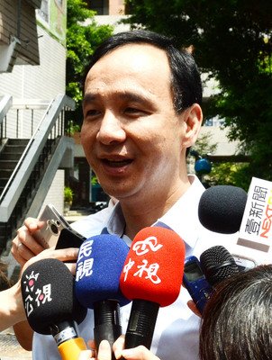 国民党朱・主席「世論調査結果は14日午前発表」