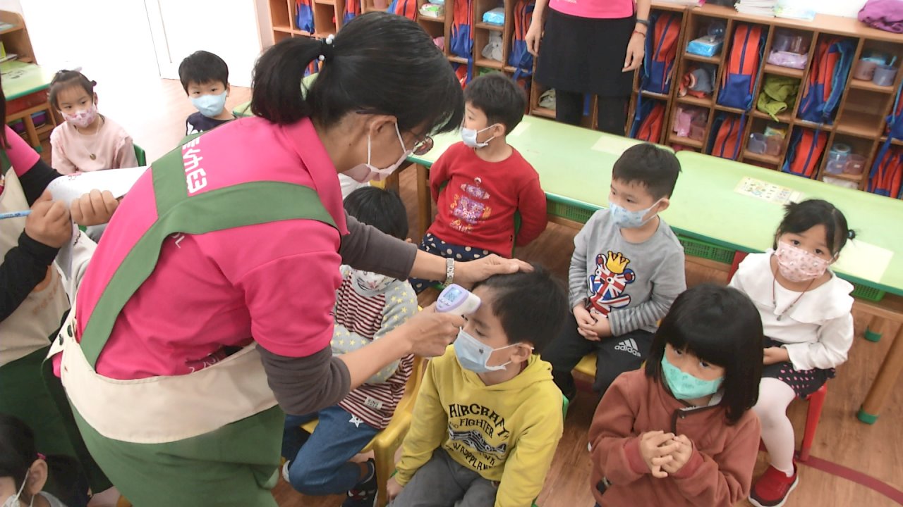 私立幼稚園は授業再開、新型肺炎防止に毎日3回体温測定と消毒