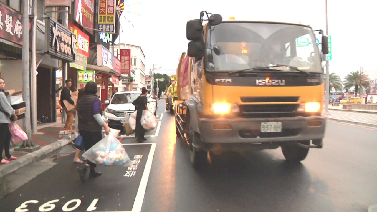 花蓮のゴミ収集車 新テーマ曲で注目 ニュース Rti 台湾国際放送