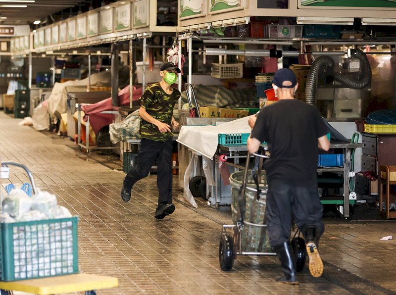 台北市の総合食品市場「環南市場」、41人の感染確認 - ニュース - Rti 台湾国際放送