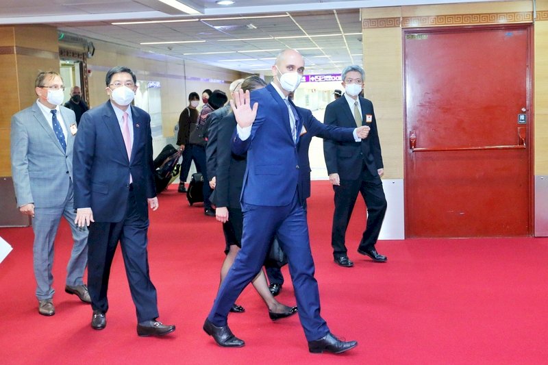 スロバキア経済副大臣の訪問団、台湾で経済協力を模索
