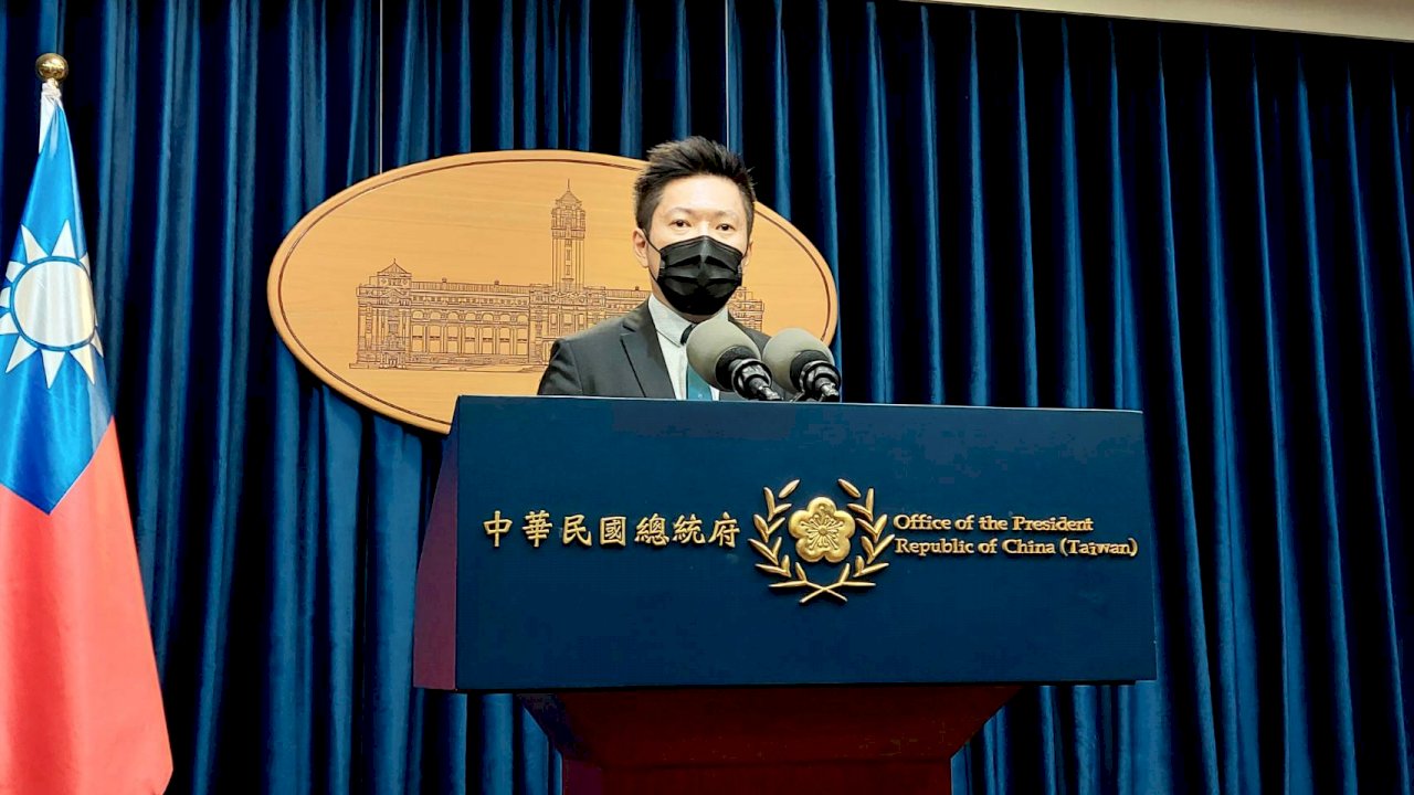 蔡・総統、防疫対策諮問会議を開き、三原則を指示