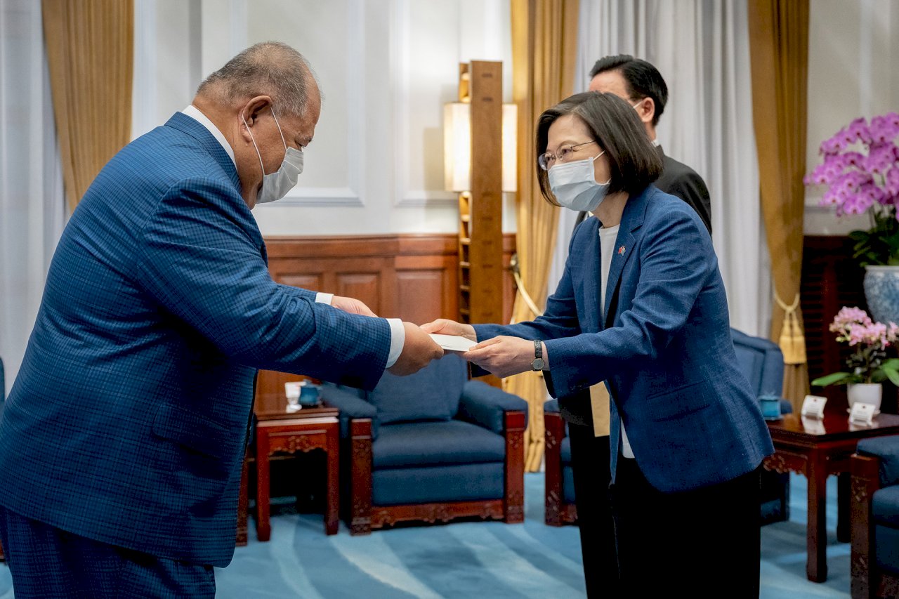 ツバルのパエニウ新大使、信頼とロイヤリティで台湾に報いると強調