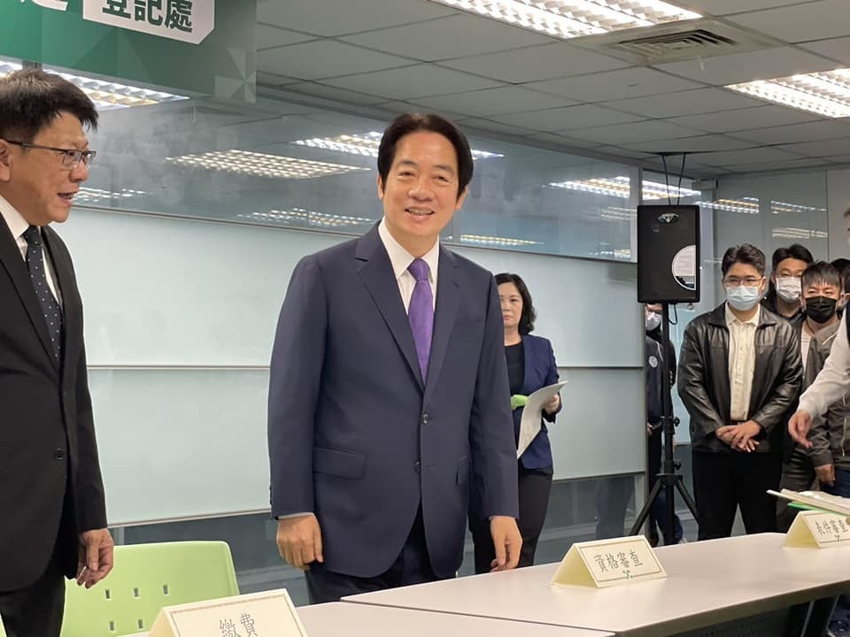 頼清徳・副総統が、次期総統選に向けた与党内予備選挙の登録を行った。(写真:RTI)