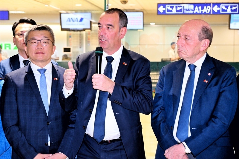 フランス親台湾派議員グループ代表「台湾を強く支持、現状維持を支持」