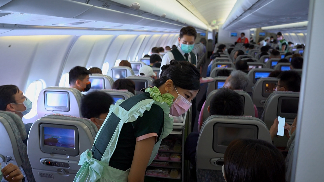 飛行機に乗った際のNG体験調査で、アジアの人々が最も嫌な体験は“失礼な乗客”だった。(写真:RTI) 飛行機に乗った際のNG体験調査で、アジアの人々が最も嫌な体験は“失礼な乗客”だった。(写真:RTI)
