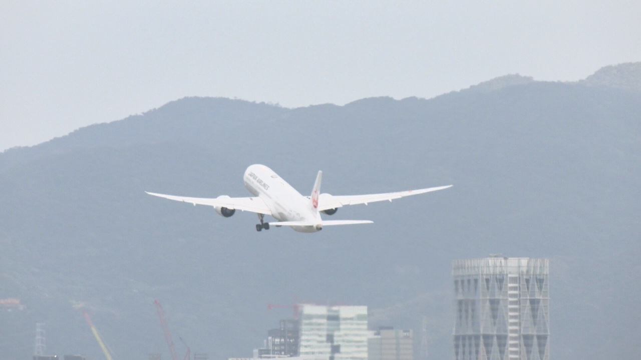 年末商戦始まる、航空各社が路線増設や販促で対応