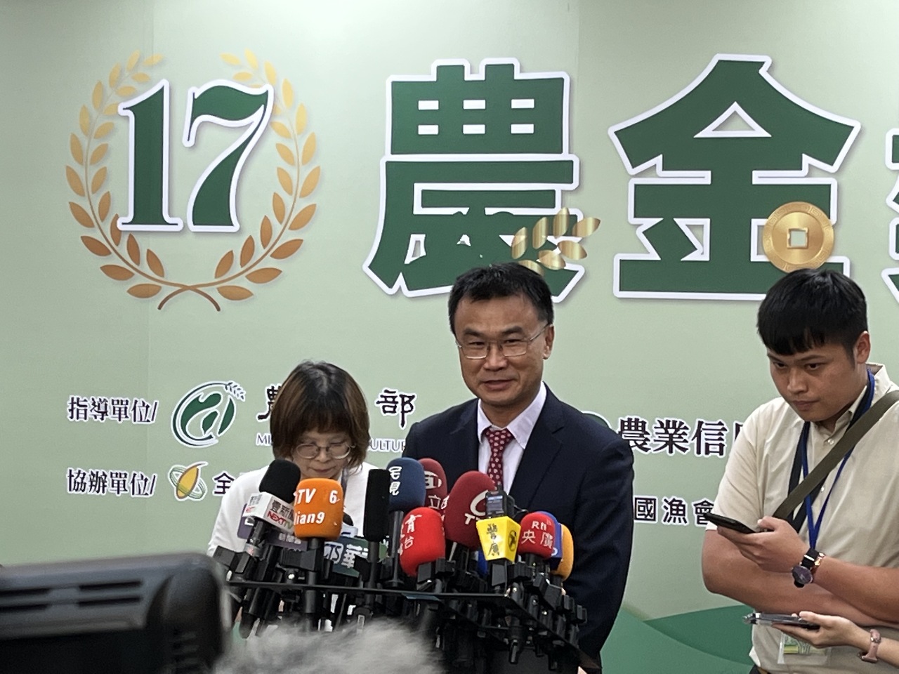 引責辞任の陳吉仲・前農業部長は、農漁民のために悔しくないと言った。（写真：RTI）