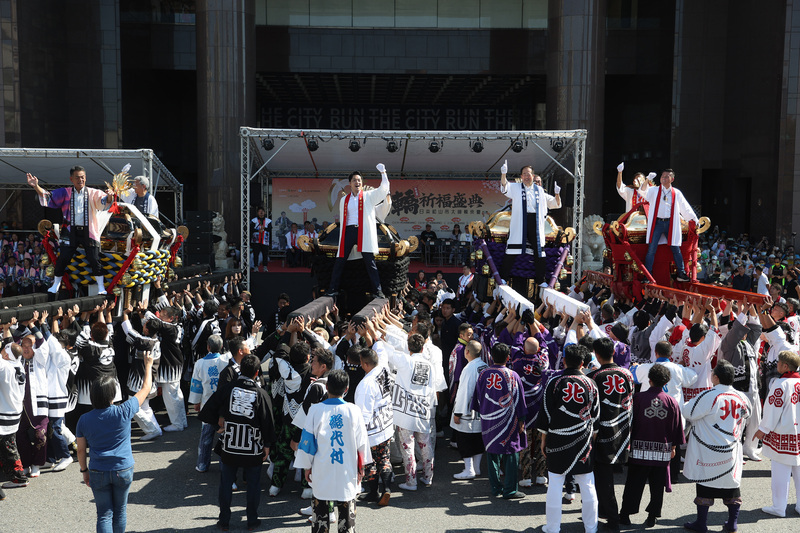 日本松山市「神輿の鉢合わせ」4年ぶりに台北で披露