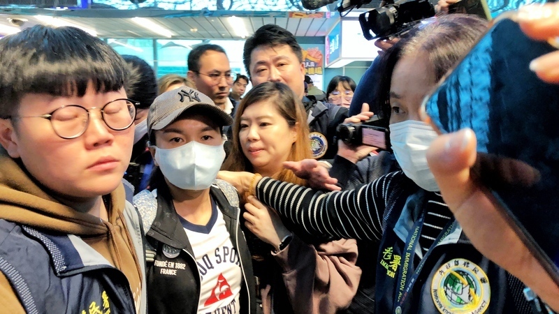 武力による台湾統一を支持する内容を含む動画を配信したとして 武力による台湾統一を支持する内容を含む動画を配信したとして