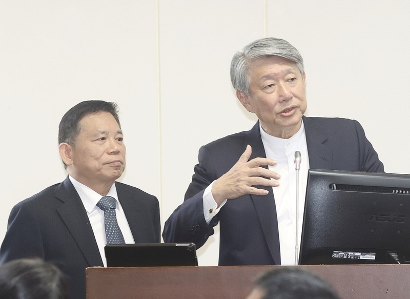 米「相互関税」の救済に880億元投入、郭・経済部長：影響の第一段階を支援