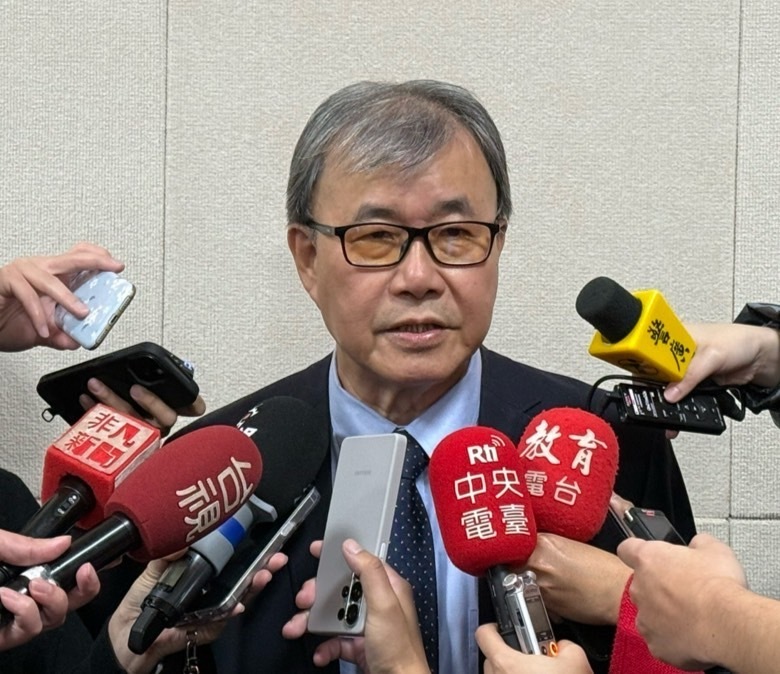 教育部：国家意識と中国の脅威に関する教材を開発へ
