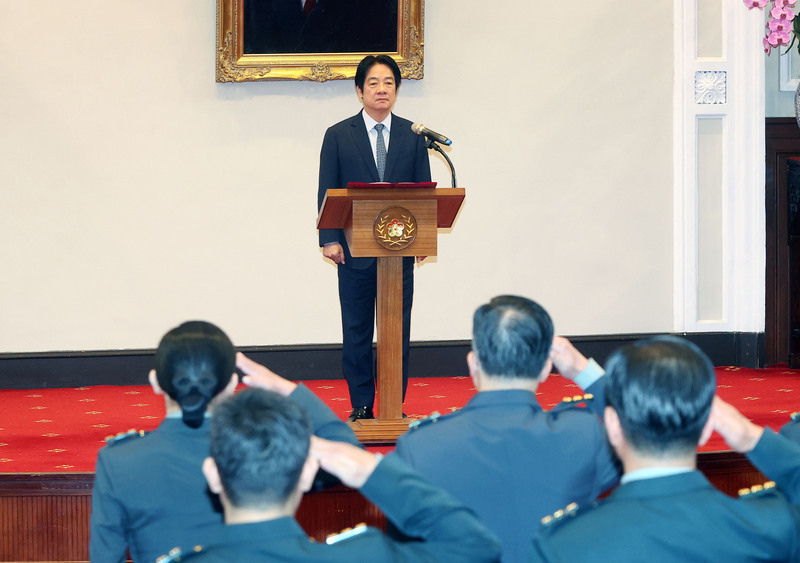 5月の国軍将官昇進式典が行われ、13名の将官が昇進。頼清徳・総統は、防衛と安全業務の強化に期待を寄せた。（写真：CNA）