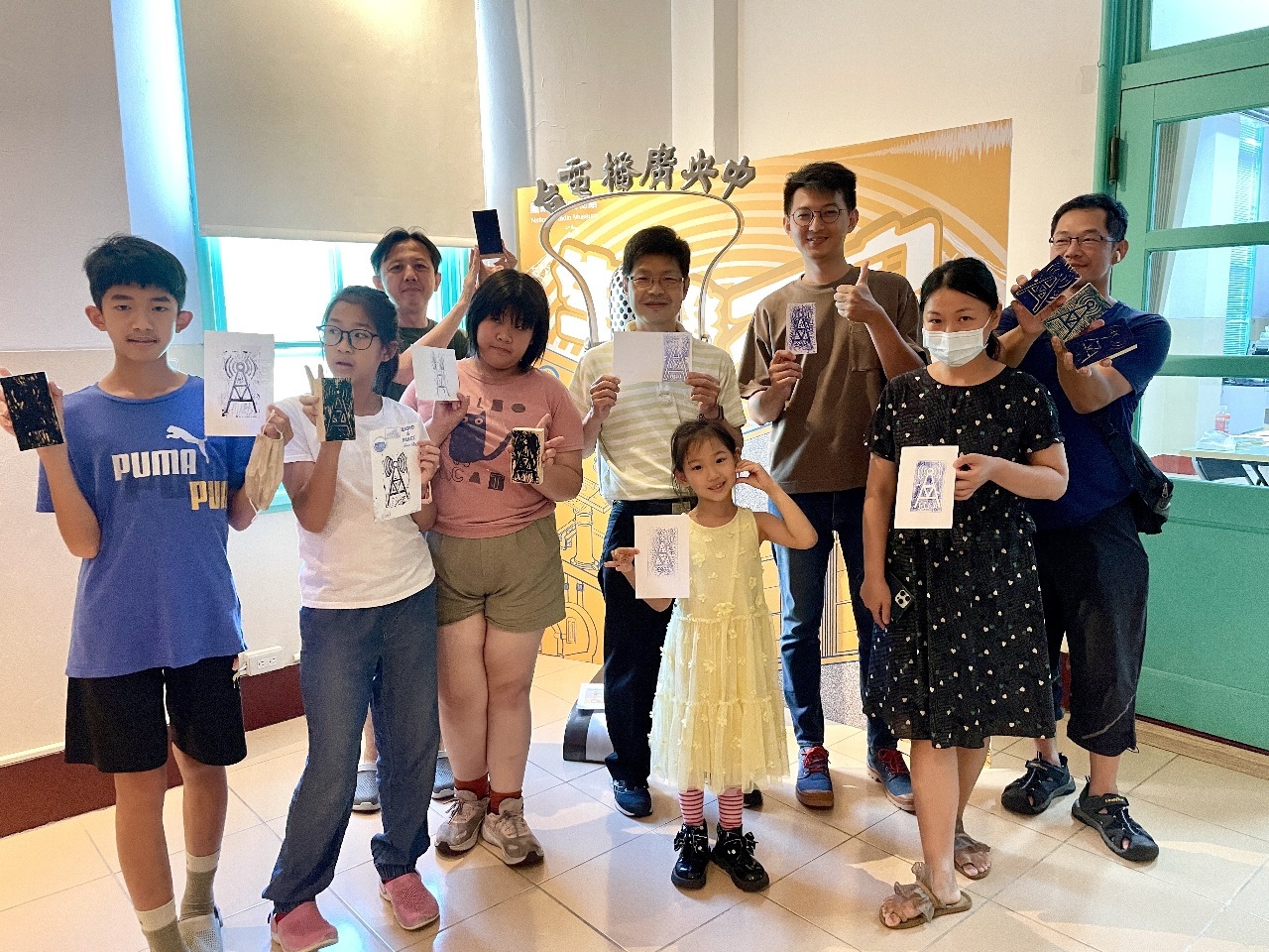 Rti中央放送局の国家放送文物館は、国際博物館会議（ICOM）が制定した「5月18日・国際博物館の日」の今年のテーマ「急速に変化する地域社会における博物館の未来（The Future of Museum in Rapidly Changing Communities）」に呼応し、「ラジオ・ノック・アート（廣播敲敲畫）」をコンセプトにユニークなプロモーションイベントを行いました。（写真：Rti）